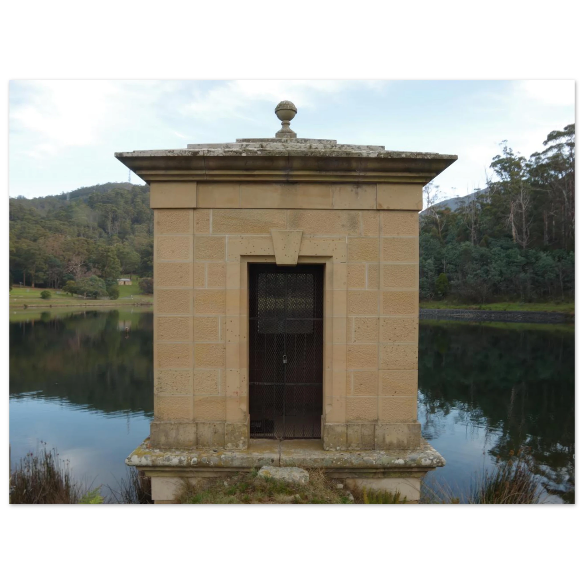 300372b1-f09a-4f8e-8805-d3aaf43100ab